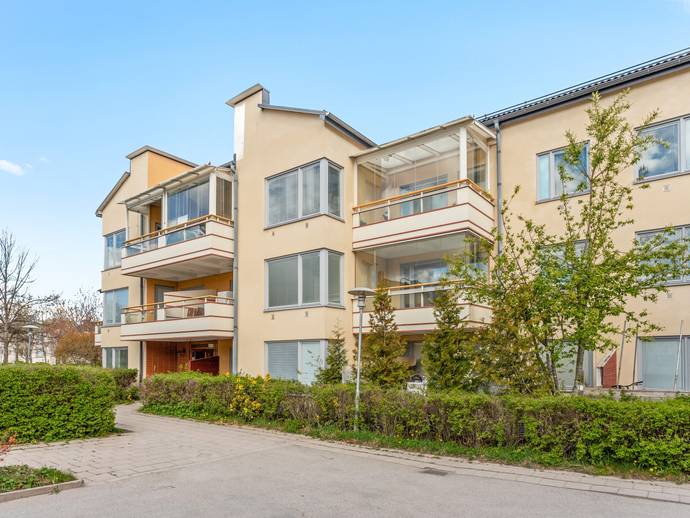 Hiller dsgr nd 8 1 Tr I rvinge Stockholms Kommun L genhet Till hiller-dsgr-nd-8-1-tr-i-rvinge-stockholms-kommun-l-genhet-till