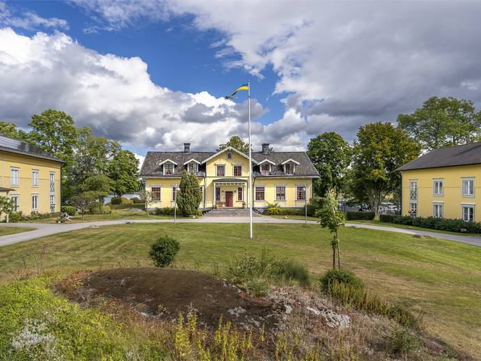 3 rok · 76,9 m² · Farsta Slottsväg 6, 2 tr