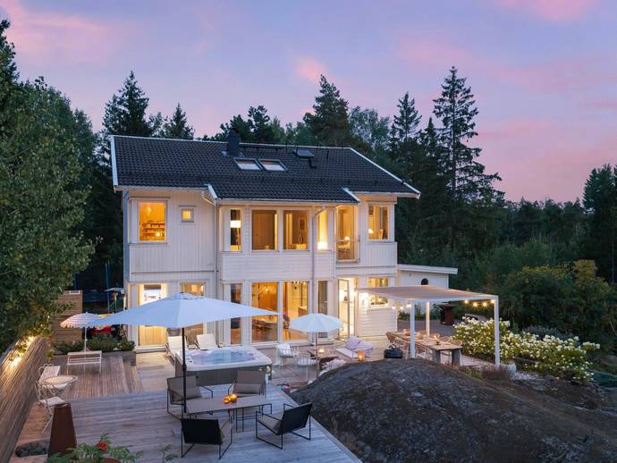 7 rok · 155 m² · Spelmansvägen 14