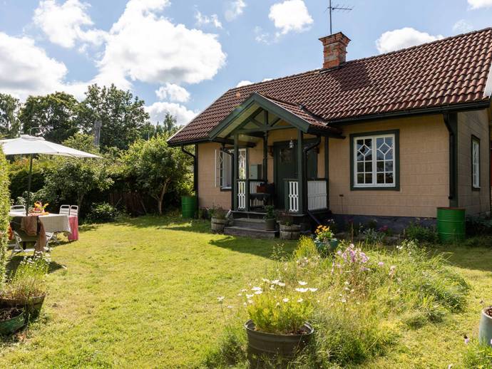2 rok · 45 m² · Västerhöjdsstigen 3