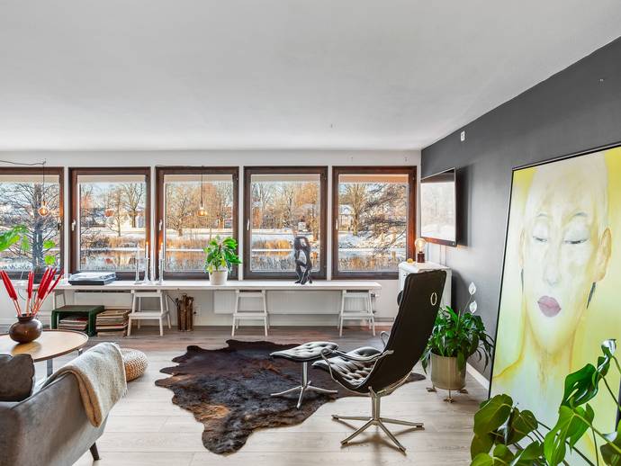 Hagtornsgatan 3 i Karlstad, Karlstads kommun Radhus till salu