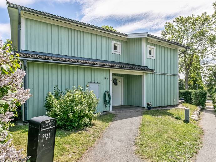 4 rok · 94 m² · Lärarvägen 5F