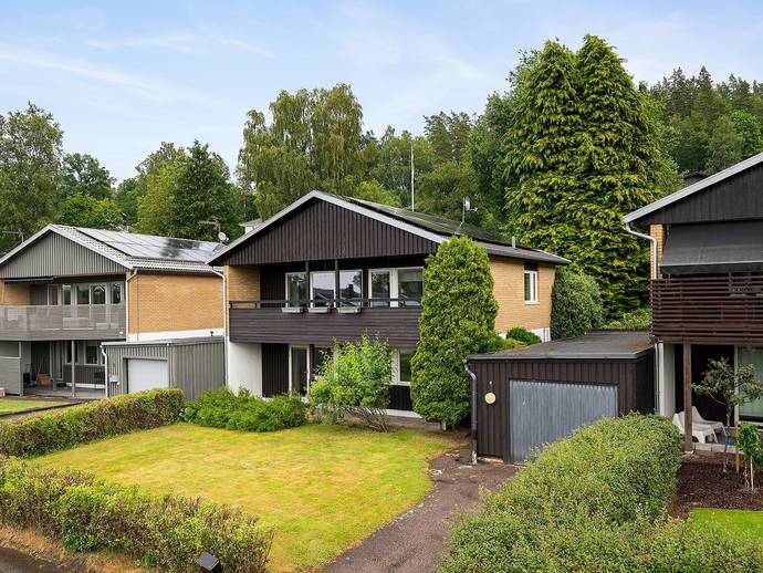Granbacken 6 i Kinna/brättingstorp, Marks kommun - radhus till salu ...
