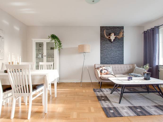 2 rok · 54,5 m² · Torsgatan 15B