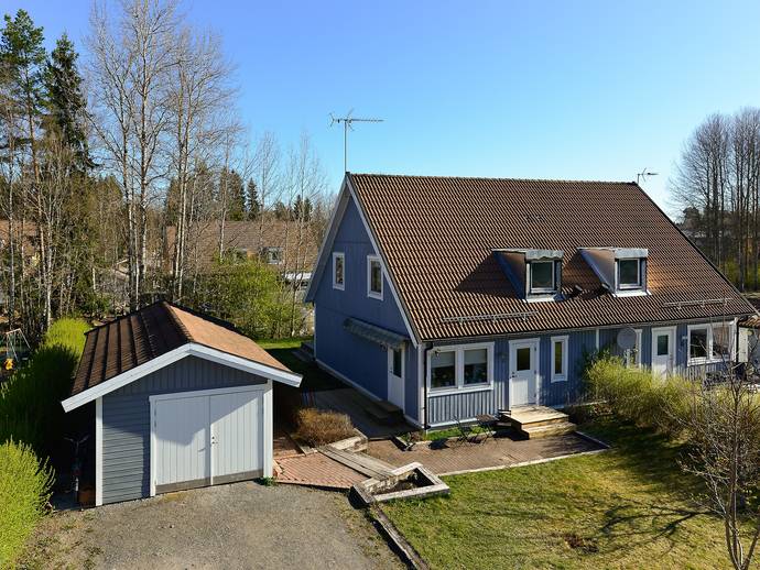 4 rok · 110 m² · Karljohanvägen 8