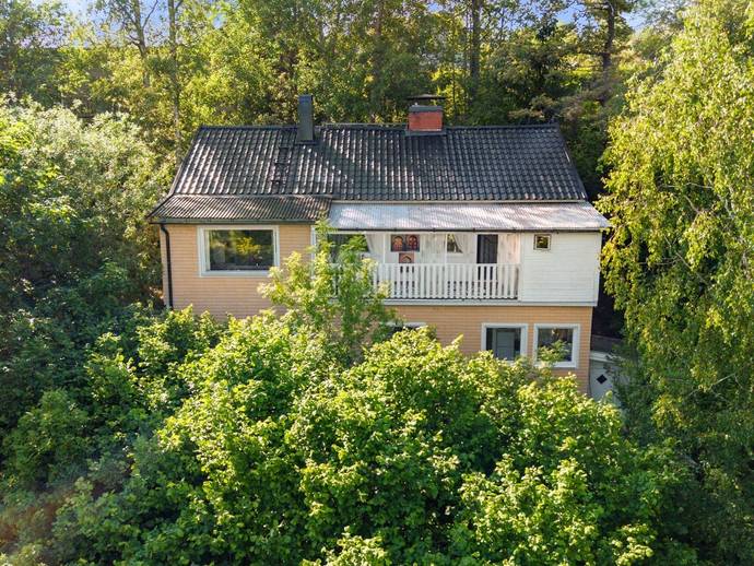 7 rok · 154 m² · Norra Parkhemsvägen 80A