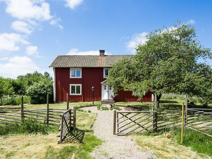 5 rok · 110 m² · Hallaslätt 2