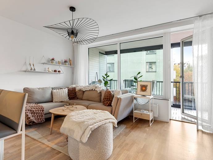 2 rok · 46 m² · Mariehällsvägen 30C, vån 9