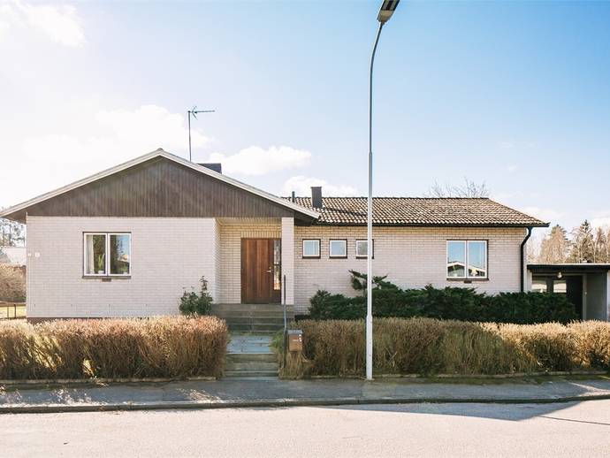 5 rok · 130 m² · Sommarvägen 3