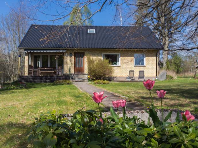5 rok · 123 m² · Eknäsvägen 2
