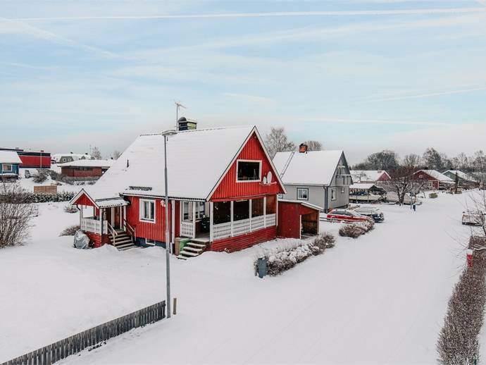 5 rok · 94 m² · Flyktsbackavägen 23