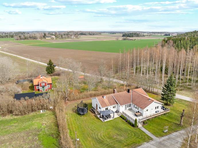 Löt Ramby 2 i Grillby, Enköpings kommun - villa till salu - Hemnet