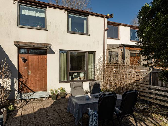 5 rok · 116 m² · Gamla Björlandavägen 135A