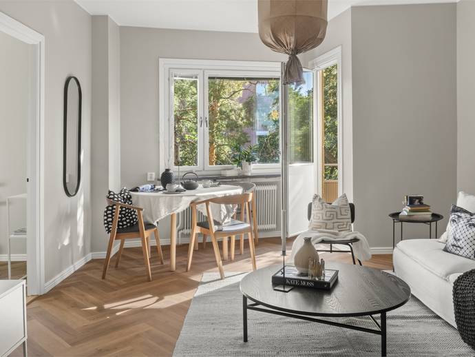 2 rok · 42 m² · Skulptörvägen 24