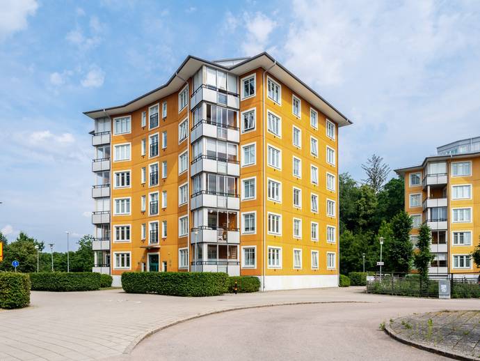 2 rok · 76,5 m² · Västra Esplanaden 36