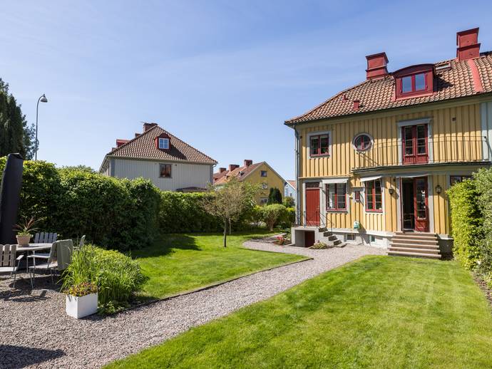 Fyradalersgatan 22 i Änggården, Göteborgs kommun - radhus till salu ...