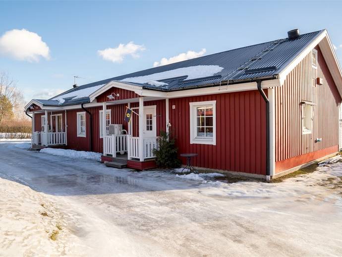 3 rok · 79 m² · Häggbärsgatan 7