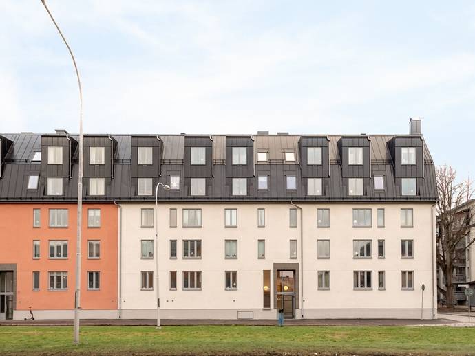 4 rok · 100 m² · Hertig karls allé 9