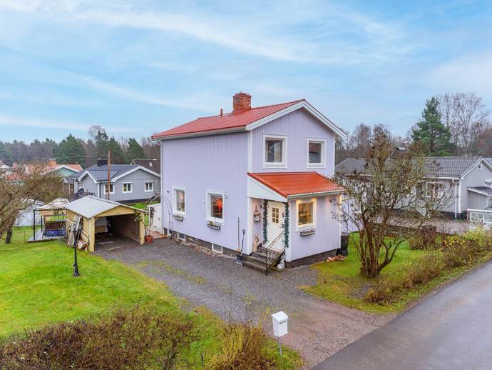 3 rok · 90 m² · Storhagssvängen 3