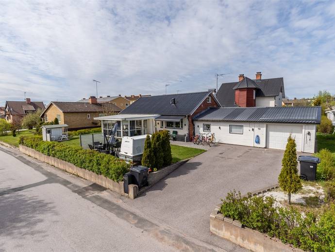 8 rok · 155 m² · Valhallagatan 19