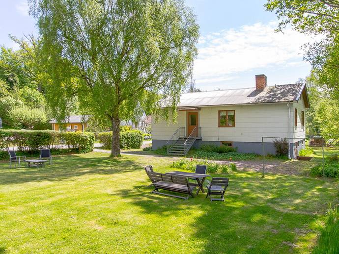 3 rok · 85 m² · Skogsvägen 2