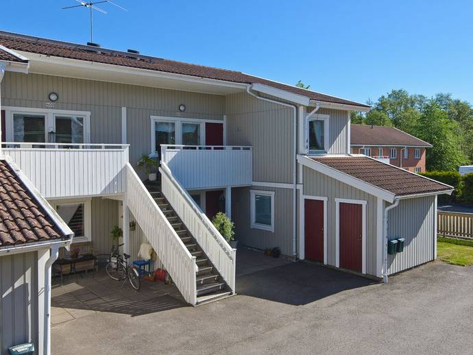 3 rok · 75 m² · Västra Drottningvägen 40B