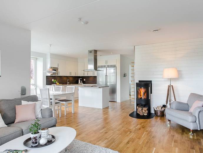4 rok · 101,6 m² · Regnbågsvägen 6A