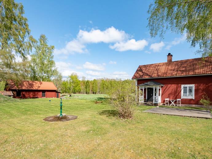 2 rok · 55 m² · Mörby 742