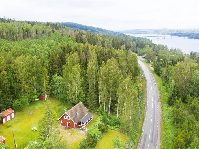 6 rok · 145 m² · Stömne Skogshyddan 1
