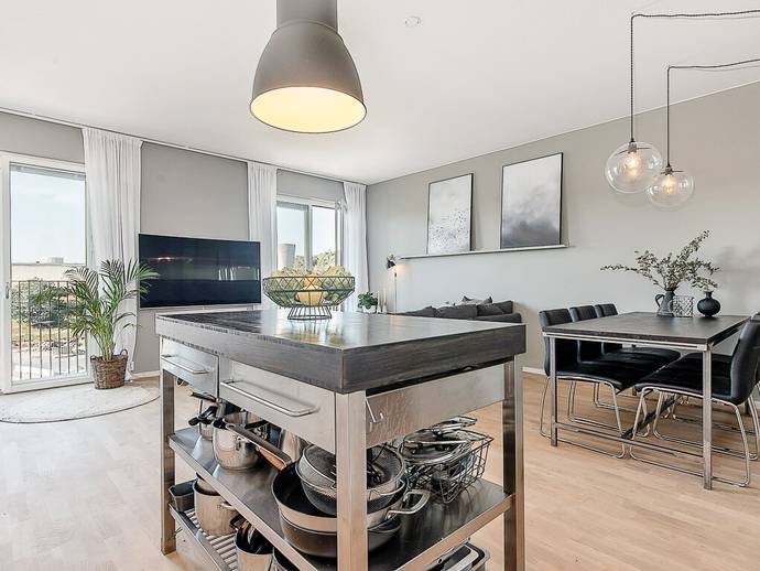 4 rok · 94 m² · Storängsgatan 1, 4 tr