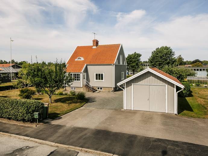 5 rok · 100 m² · Hagalundsgatan 8
