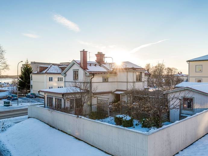 6 rok · 147 m² · Södra Vägen 49