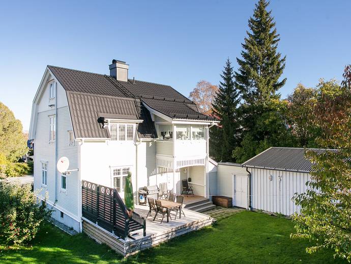 6.0 rok · 168.0 m² · Fridhemsgatan 16
