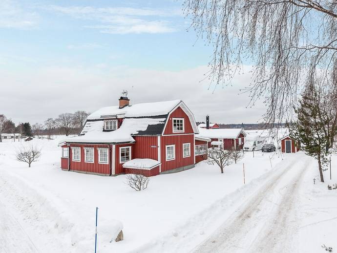 4 rok · 135 m² · Björkevägen 81