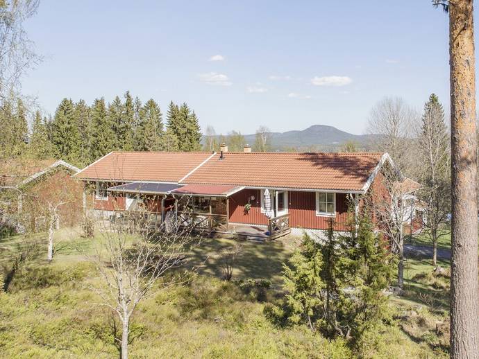 6 rok · 131 m² · Barnstugevägen 10