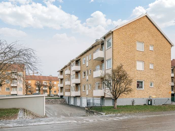 1 rok · 28,5 m² · Helenius gata 48 B