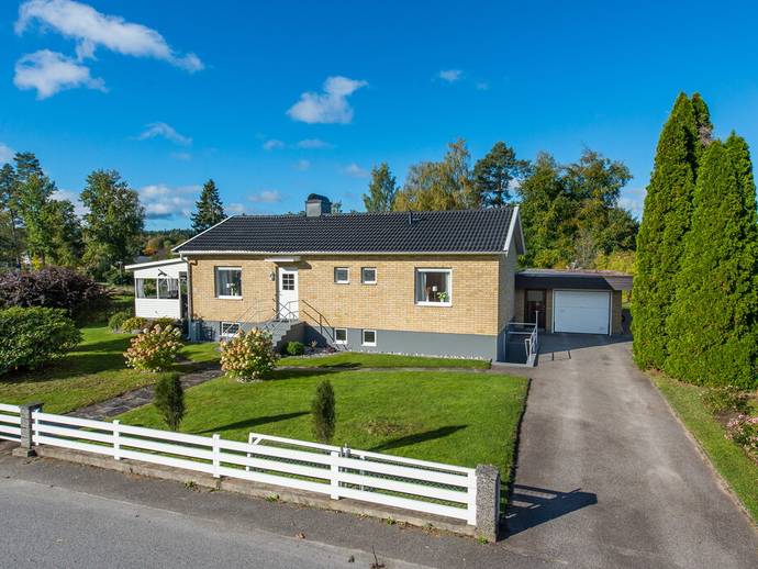 3 rok · 74 m² · Öresjövägen 2
