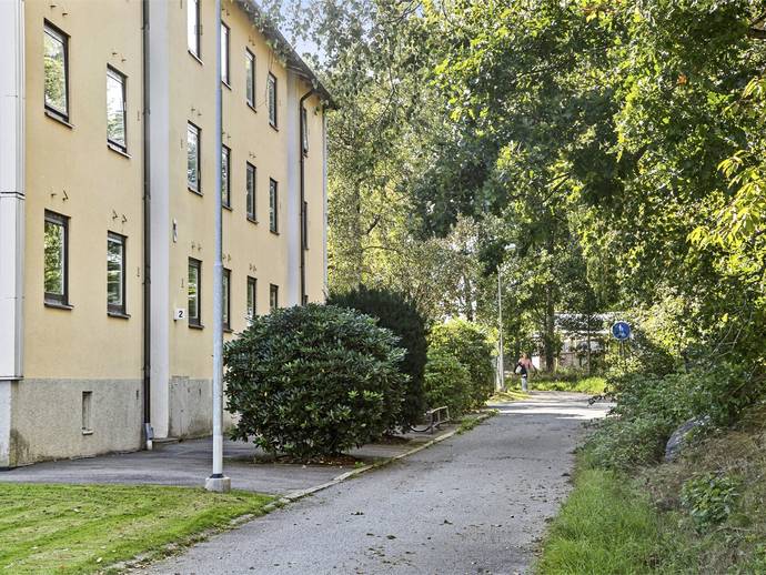 dammstigen-2-i-stenkullen-lerums-kommun-l-genhet-till-salu-hemnet