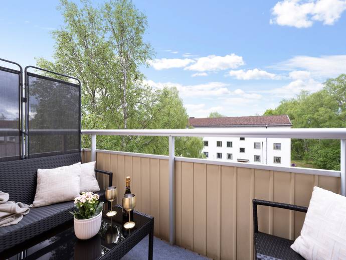3 rok · 67 m² · Bjursätragatan 100