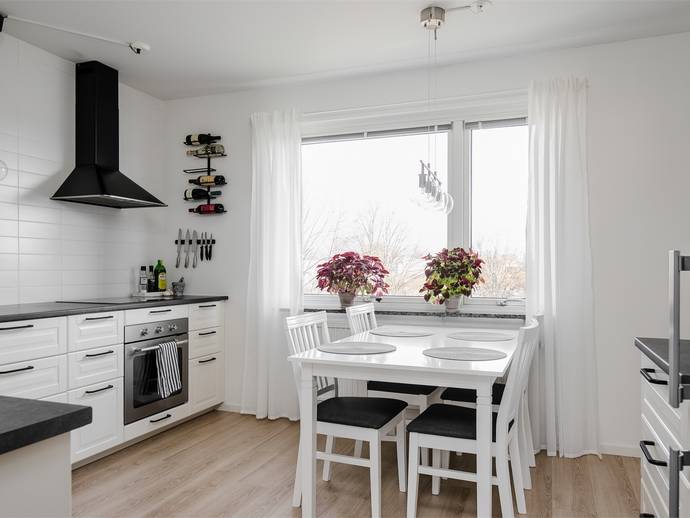 2 rok · 67 m² · Härenegatan 6A