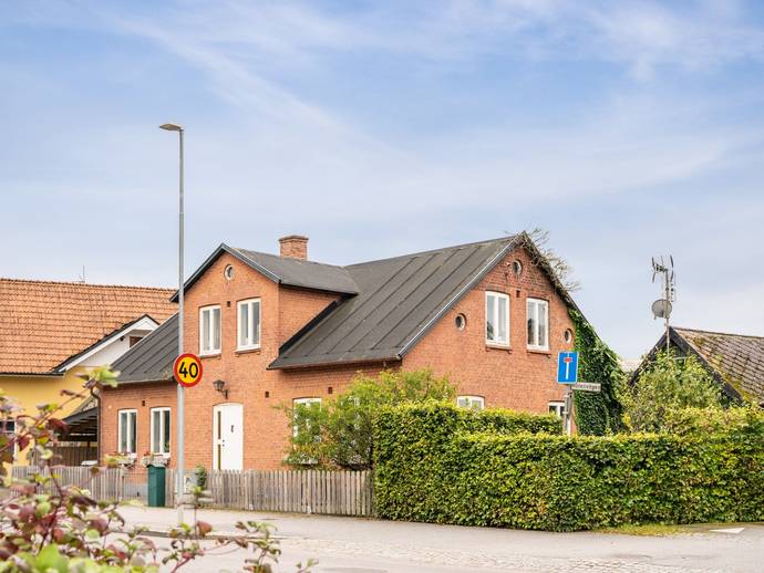 Järnvägsgatan 13 i Staffanstorp, Staffanstorps kommun villa till salu