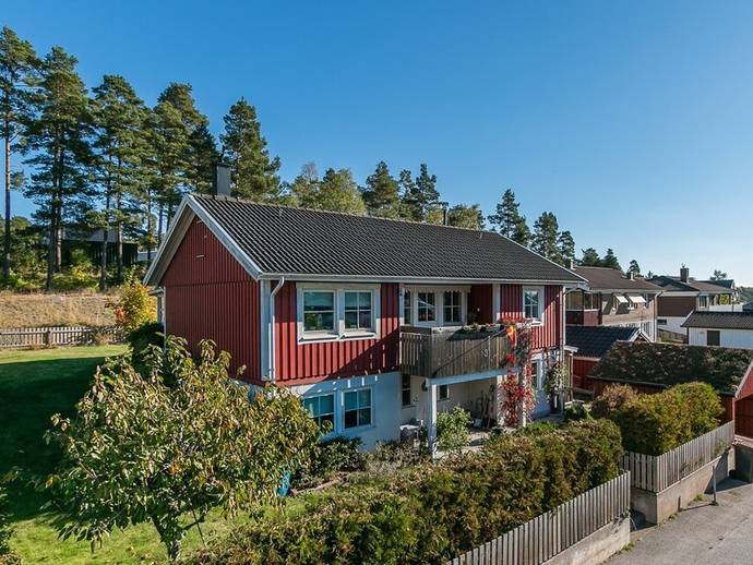 6 rok · 130 m² · Fågelsångsvägen 31