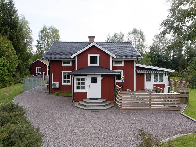 6 rok · 150 m² · Brovallen 28
