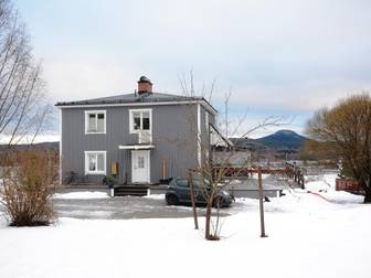 Skästra Furuviksvägen 17