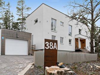 Alice Tegnérs väg 38A