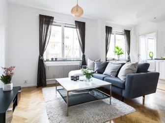 Artillerigatan 86, 1 tr