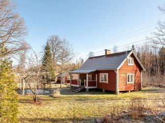 Hjälmarbadsvägen 12