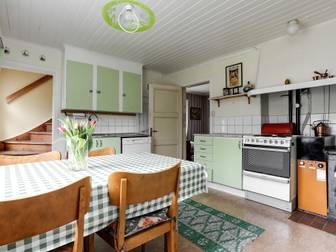 Källarbroängsvägen 7