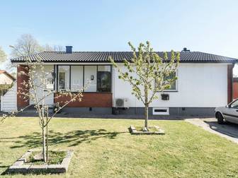 Ängelholmsvägen 13