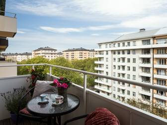 Strindbergsgatan 51, 6 tr